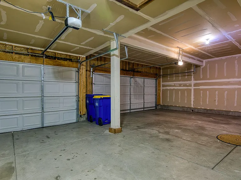 5283 Stetson Meadows Dr — Photo 37