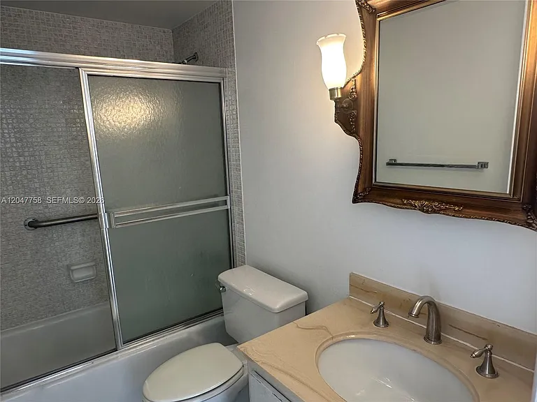 1965 S Ocean Dr #17M — Photo 9