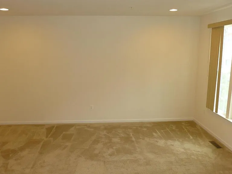 7218 Sugar Magnolia Ln — Photo 14
