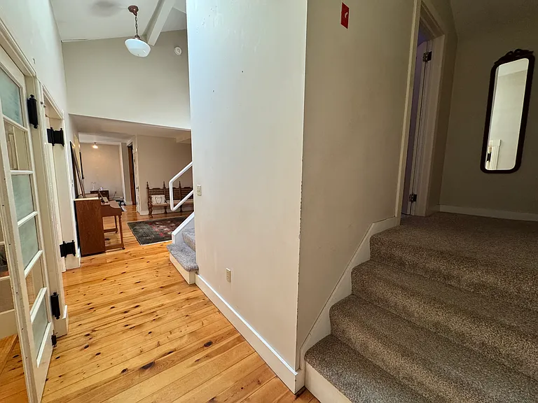 11R N Main St #R — Photo 26