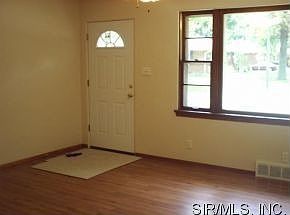 1st image of 2537 Lynch Ave