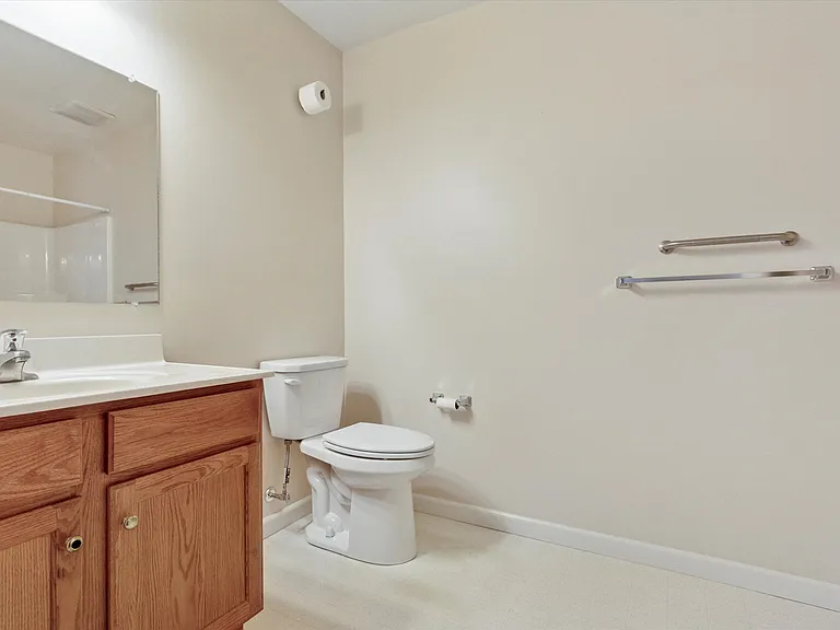 110 W Harmony Dr #107 — Photo 8
