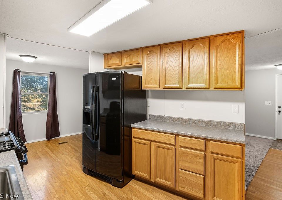 7th image of 58 Rock Ridge Rd