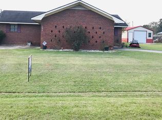 108 Continental St, Glennville, GA 30427