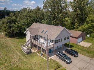 5520 Monroe Rd, Olivet, MI 49076