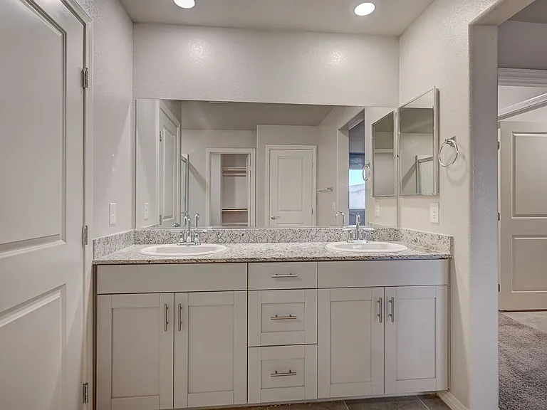 7869 Morganite Ave — Photo 23