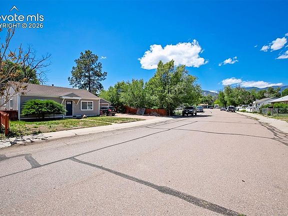2nd image of 1215 Falcon Ave