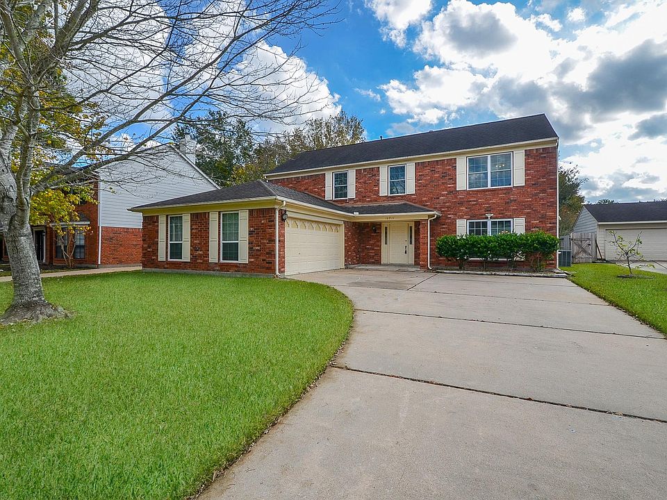 1st image of 16911 Elmwood Glen Ct