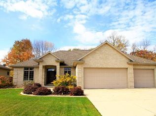 1200 Mojave Trl, Green Bay, WI 54313