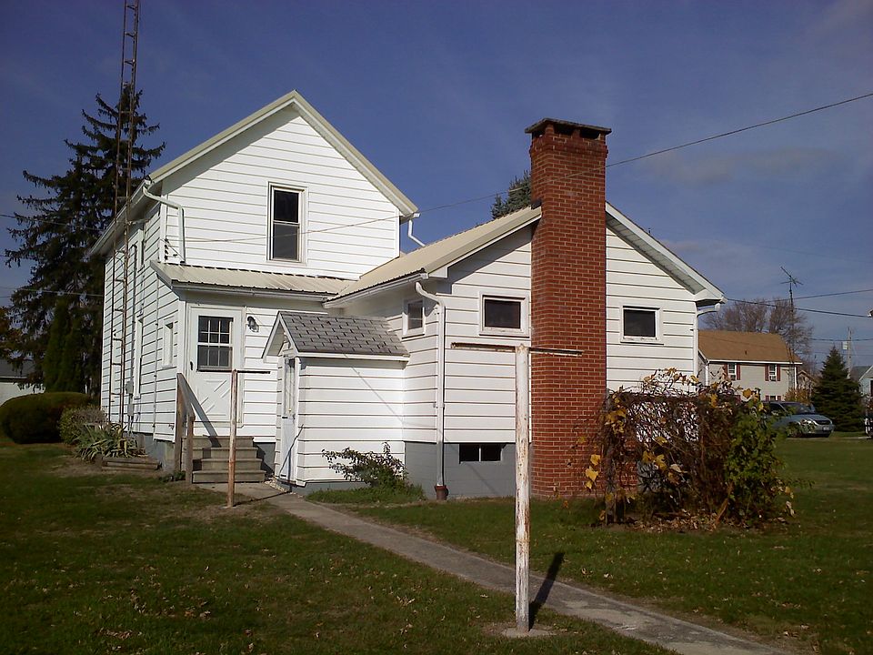 2nd image of 24 Grove Ave