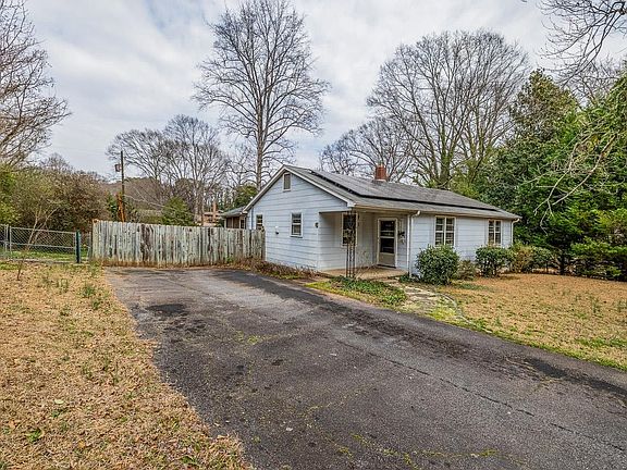 5th image of 111 Kreswell Cir