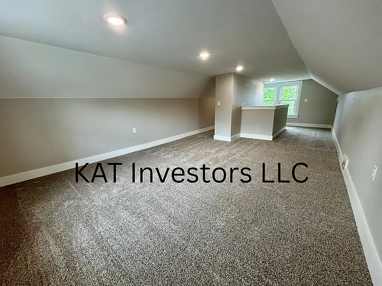 168 Blain St — Photo 7