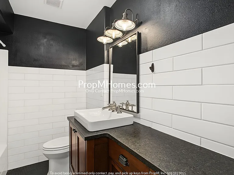 503 NE Birchwood Ter — Photo 20
