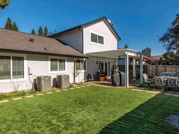 9342 Rolling Glen Ct, Orangevale, CA 95662