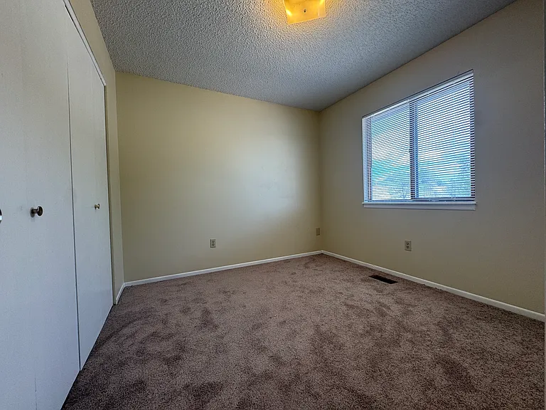 1978 Mineola Pl #D — Photo 12