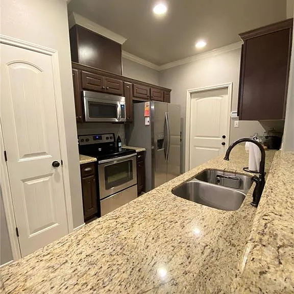 4303 Dawn Lynn Dr — Photo 5