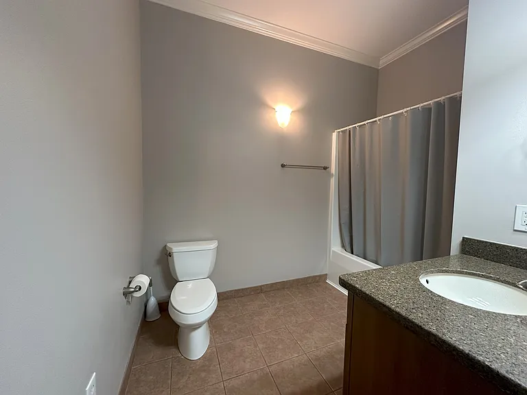 804 Watermarke Ln — Photo 6