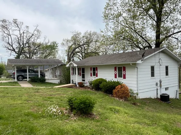 1416 Oak Hill Drive, Cassville, MO 65625