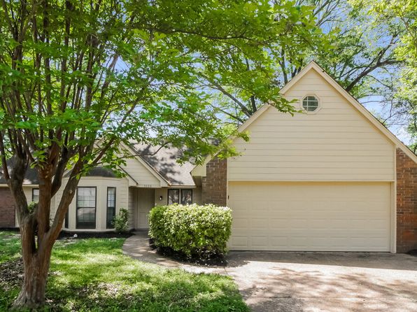 7025 Hearthside Cv