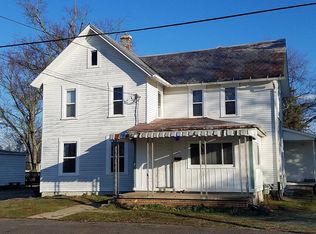 128 Sterling St, Creston, OH 44217