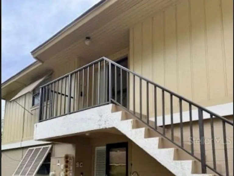 130 Jasmine Woods Ct #9D — Photo 2