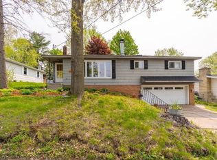 1213 N 4th Ave, Wausau, WI 54401
