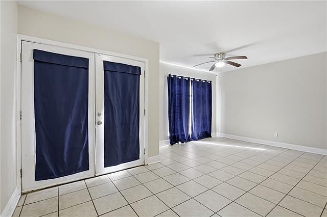 1st image of 1005 Chimney Wood Ln