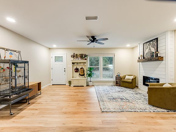 5th image of 3999 Painter Branch Rd