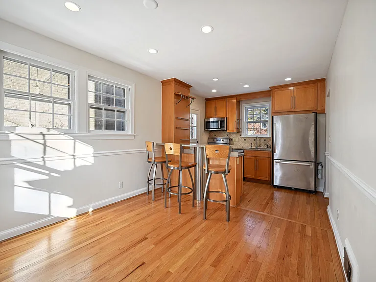 4409 Faraday Pl NW — Photo 4