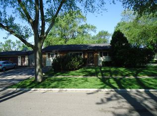 358 Jerome Pl, Wheeling, IL 60090