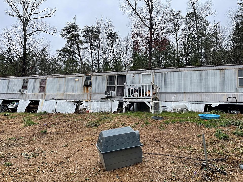 2nd image of 1155 Highway 52