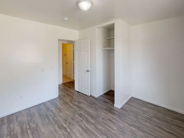 5102 Ewing St — Photo 14