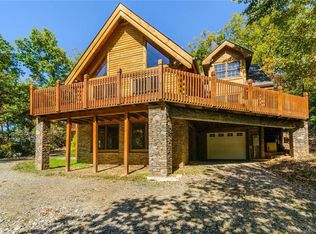 21 Trillium Cove Ln, Candler, NC 28715