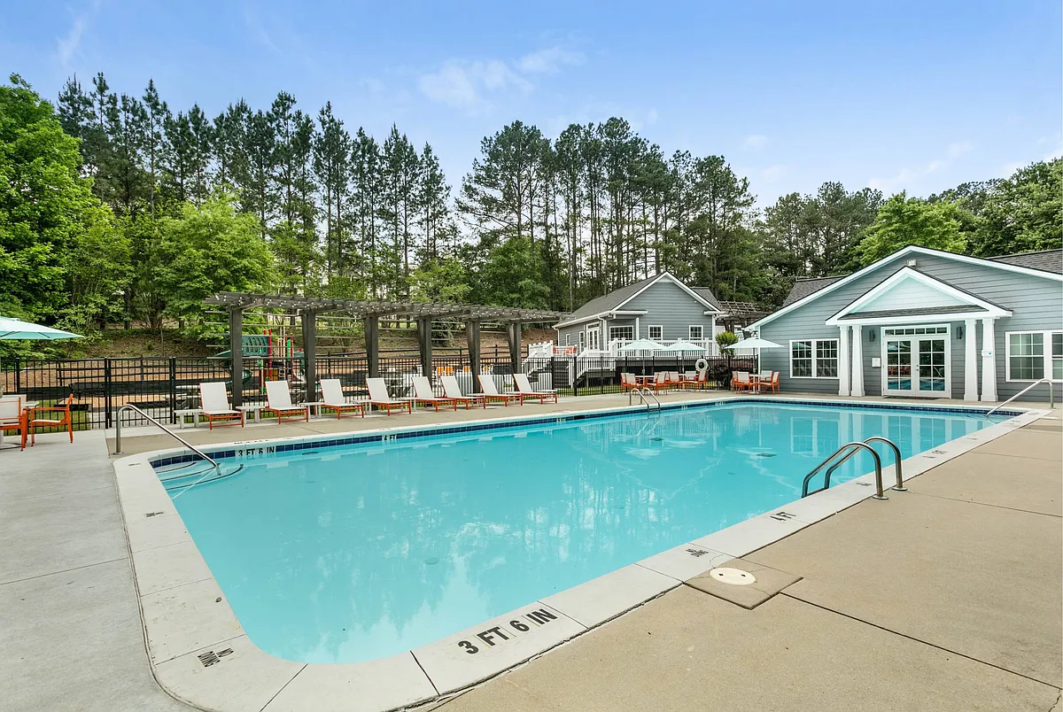Building Photo - Aqua at Sandy Springs
