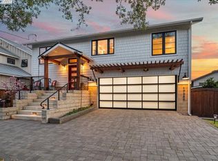 17360 Grand Island Rd, Walnut Grove, CA 95690