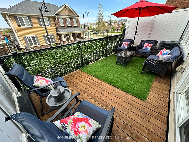 5 Veterans Dr — Photo 25