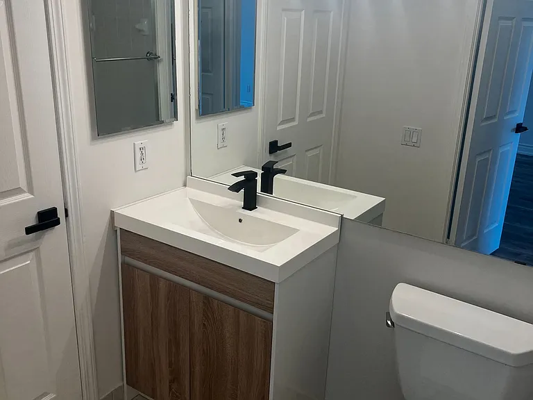 33 Empress Ave #616 — Photo 12