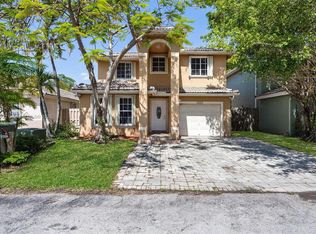 10504 SW 161st Pl, Miami, FL 33196