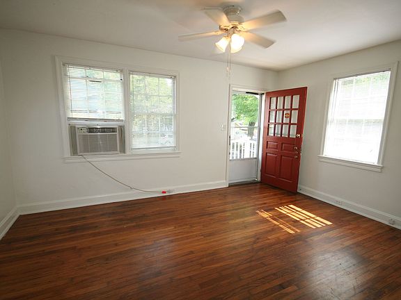 3rd image of 1705 Englewood Ave #7