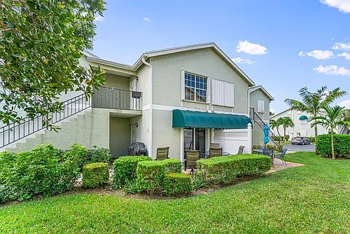 154 Waterside Dr #154 Photo 1