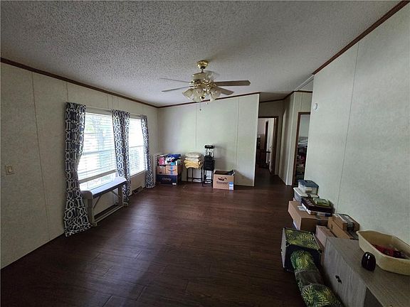 5th image of 9270 Ben Hamilton Rd