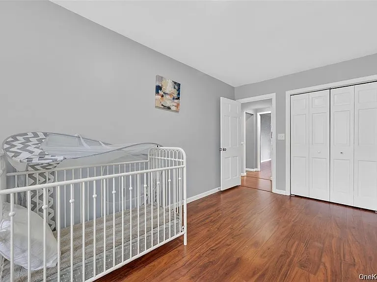 155 Roselawn Rd — Photo 28