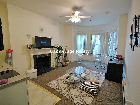 3rd image of 79 Westland Ave #15T