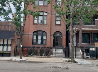 2214 N Halsted St #2, Chicago, IL 60614