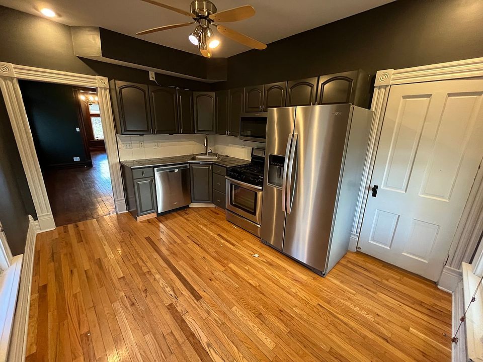 1st image of 2655 Medary Ave
