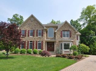 6 Twombly Ln, Madison, NJ 07940