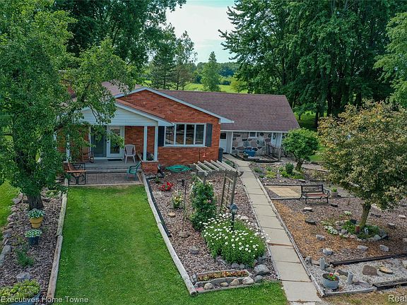 5th image of 8728 Rynn Rd