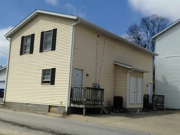 503 W Vine St, Ellettsville, IN 47429