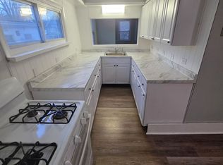 13 Virginia Ave APT 1, Poughkeepsie, NY 12601