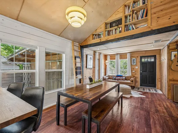 2604 Sol Wilson Ave, Austin, TX 78702